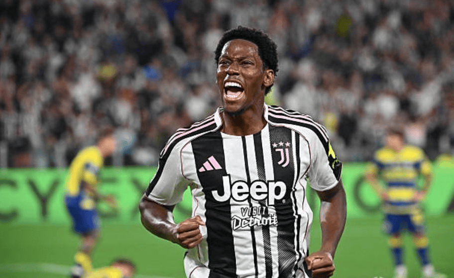 豪门不同命：姆总双响皇马3-0 争议进球曼联1-1两轮1分 尤文图斯2-0